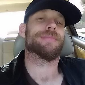 Meet your Posher, Josh